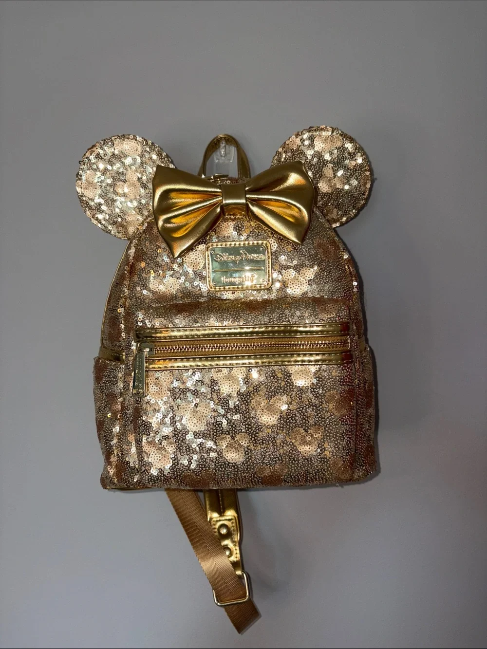 NWT Loungefly Disney Minnie Mouse Golden Sequin Mini Backpack